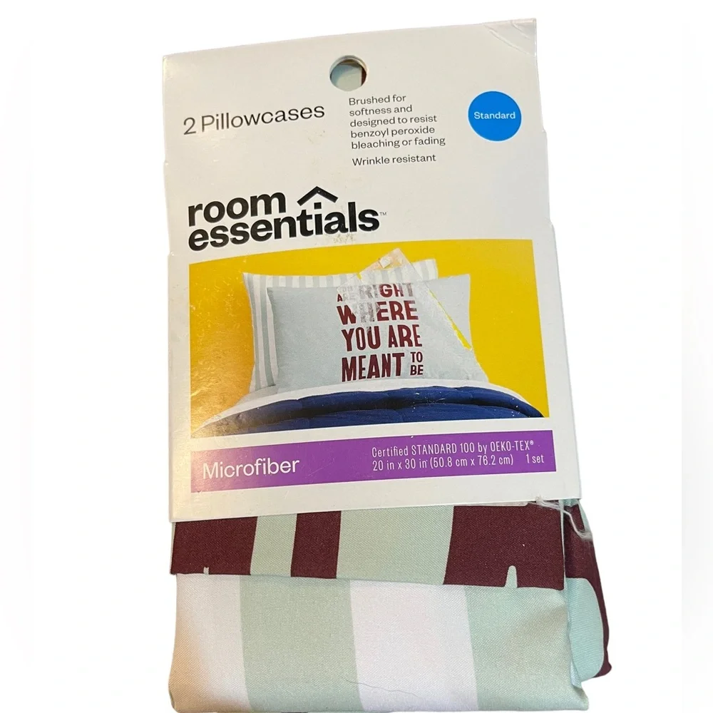 🌸 Bundle of 3 packages‎ Easy-Care Room Essentials Pillowcases NWT